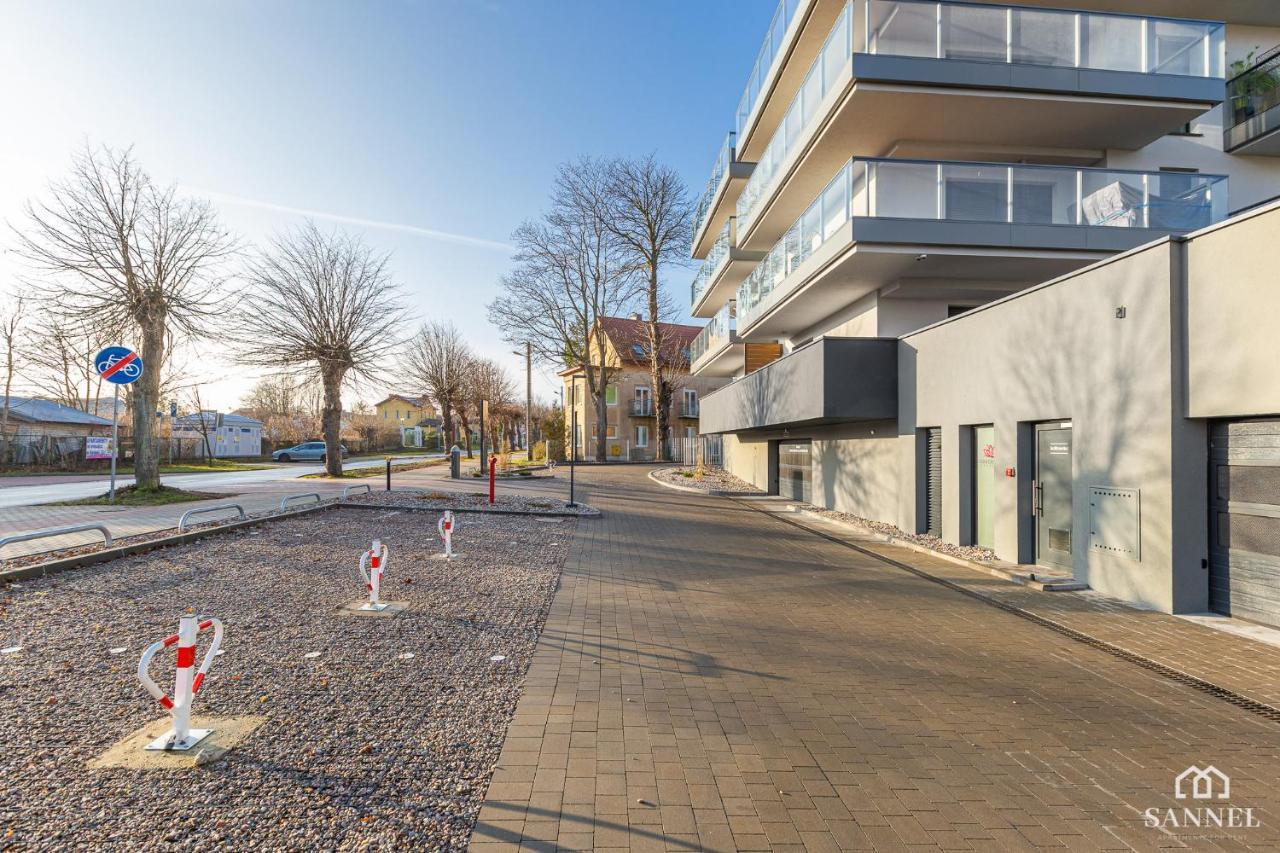Apartament Grey Sand Przy Plazy- Gardenia Seaside Dziwnow-Sannel Apartments For Rent Eksteriør bilde